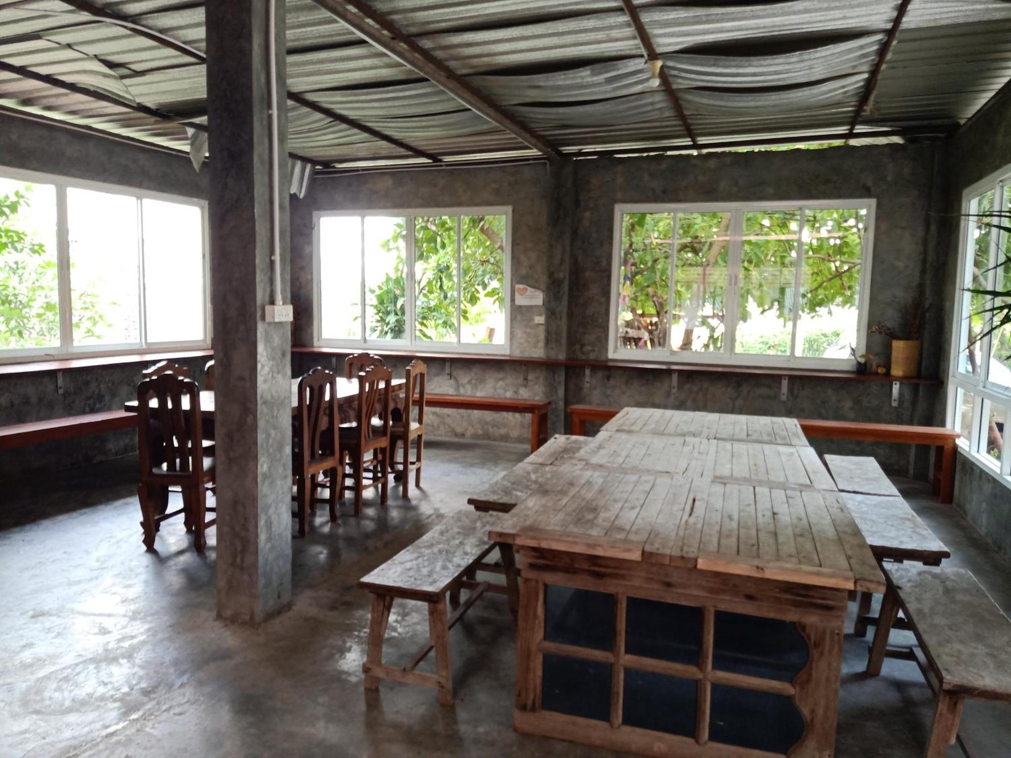 Phumchan Place Hotel Phayao Exterior foto
